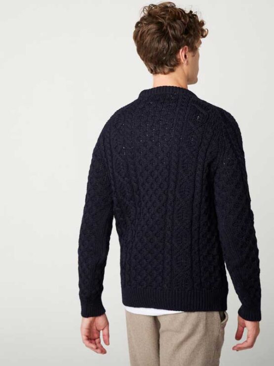 Peregrine,Hudson Aran Jumper, Navy - Afbeelding 4