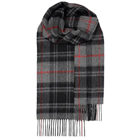 Lamswollen Shawl, Moffat Modern