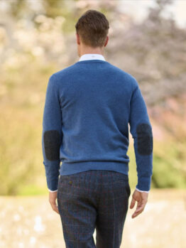 Pullovers met Harris Tweed Details
