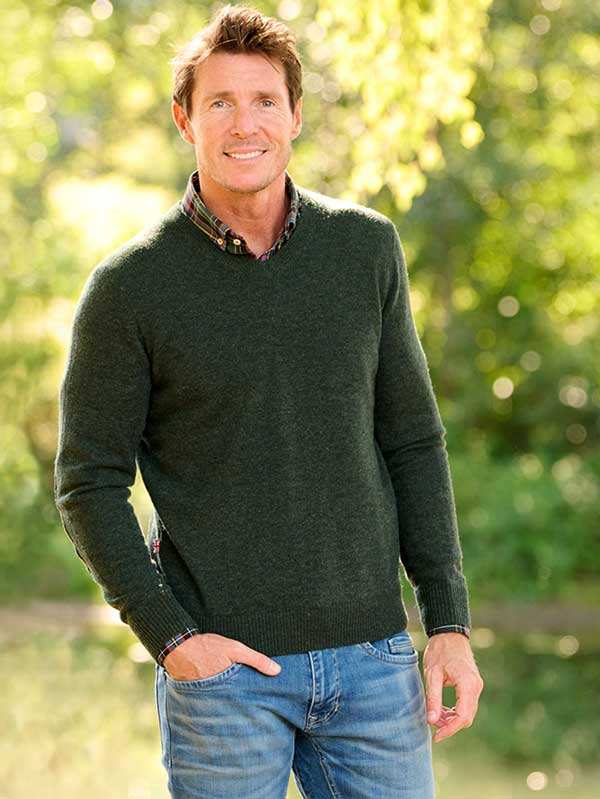 Pullover_Lambswool_Forest_Green_met_Harris_Tweed_details_Forest_Green_1