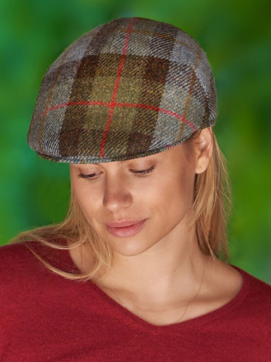 Harris Tweed Cap 682 In Highland Check