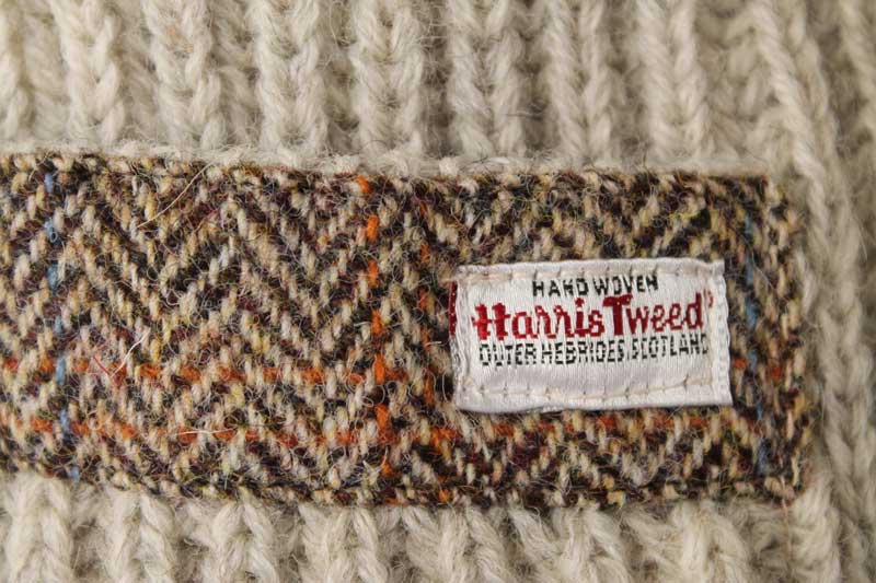 Chunky Knit Traditional Cardigan With Harris Tweed Patches Light Grey Welsh - Afbeelding 3
