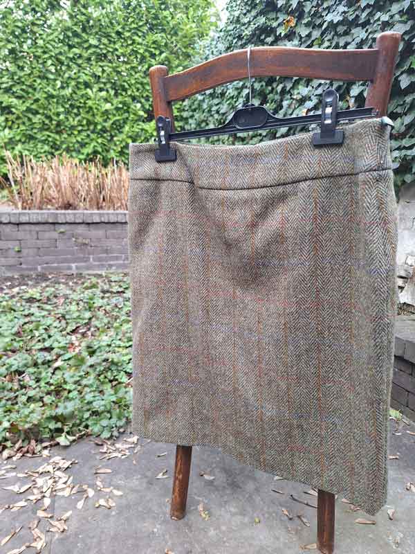 Harris_Tweed_Dames_Rok_In_Light_Green Harris_Tweed_Dames_Rok_In_Light_Green