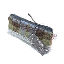 Harris Tweed Highland Range Cosmetic Bag McLeod Plaid
